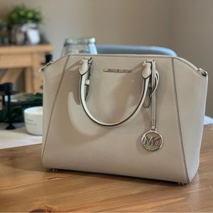 NWT - Michael Kors Ciara LG Satchel Cement